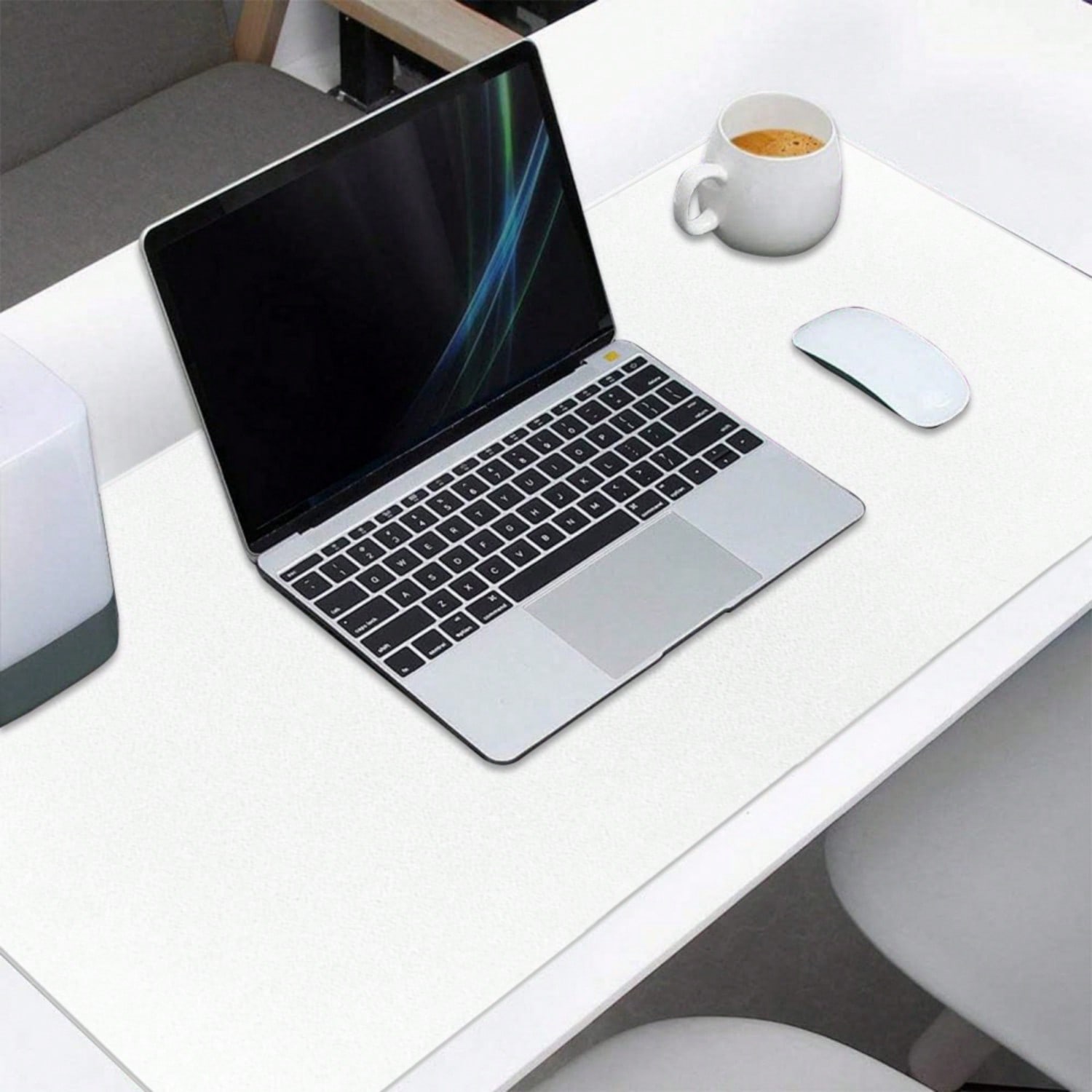 One Large E-Sports Gaming Mous - مراجعة The Office Tech وسعره