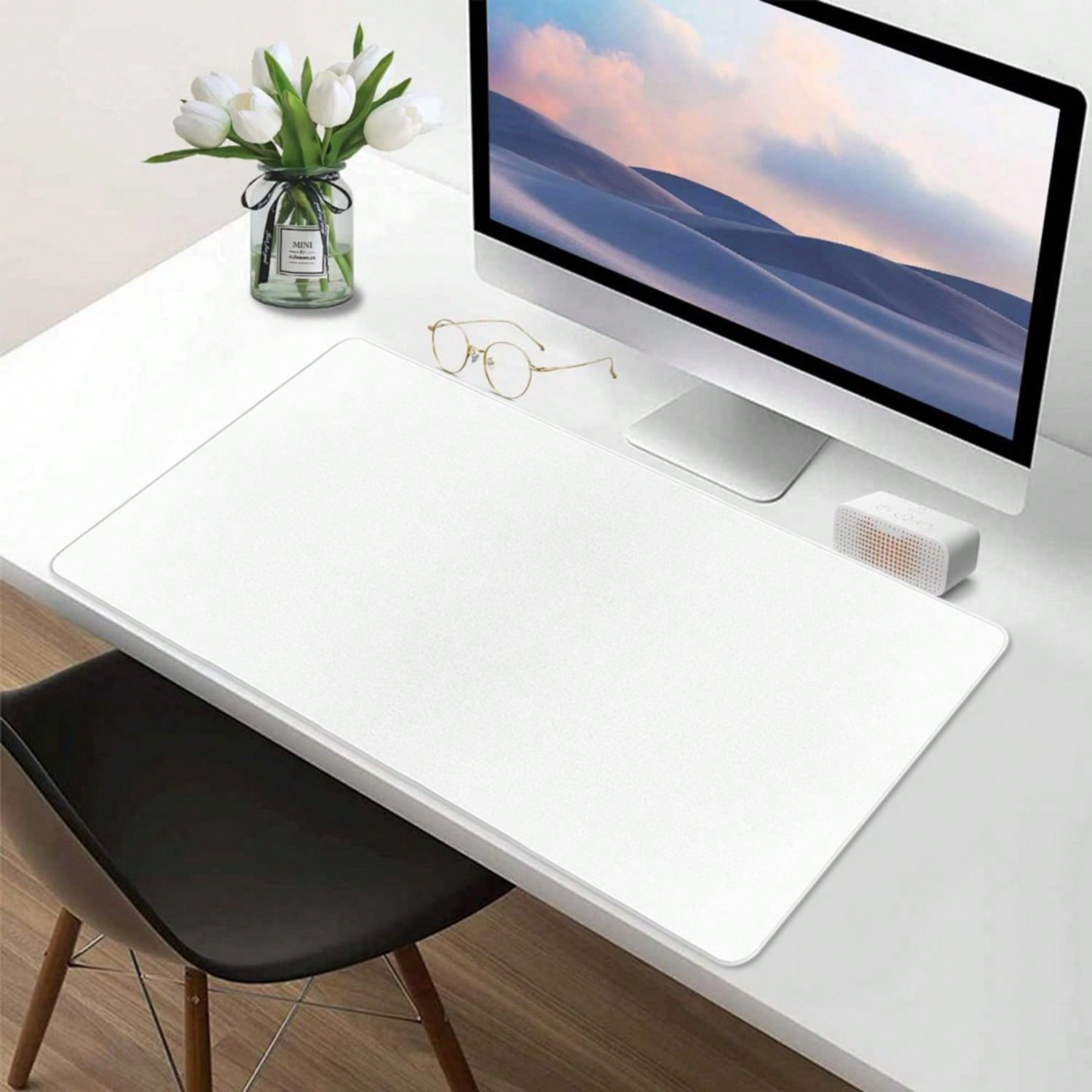 One Large E-Sports Gaming Mous - مراجعة The Office Tech وسعره