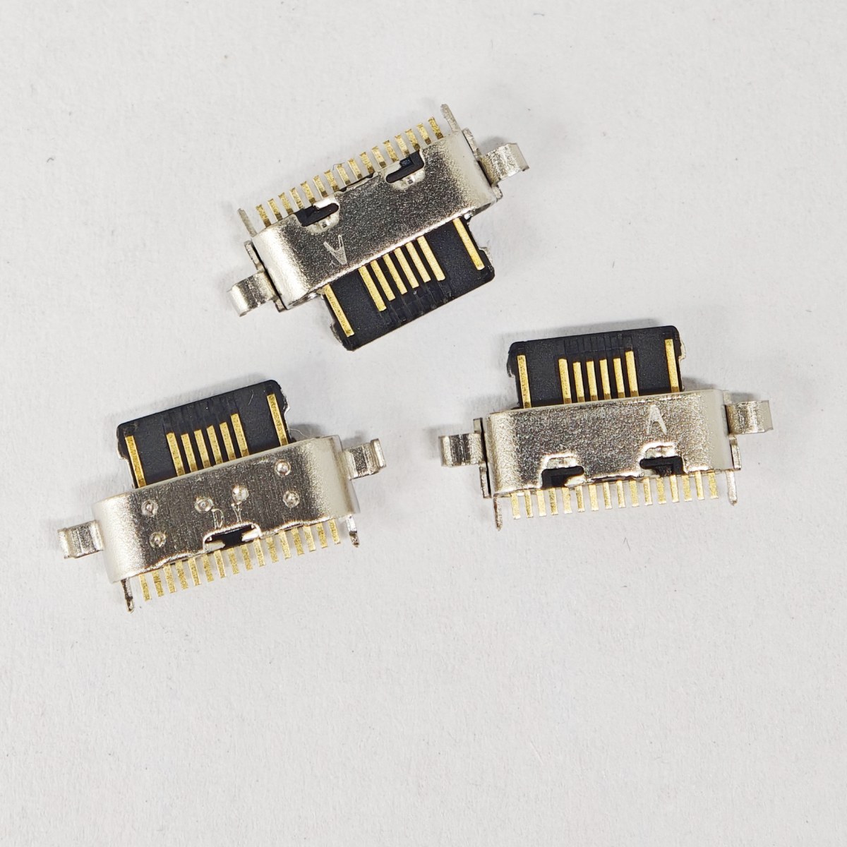 10-50Pcs For Motorola Moto G34 - مراجعة Docking Station Usb C وسعره